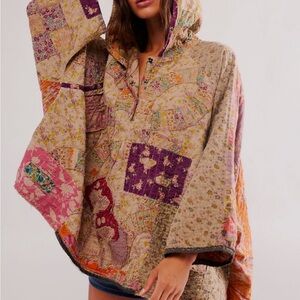 Magnolia pearl patch hood quilted top